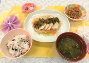 高齢者施設お食事　薬膳の日【腎をいたわる】